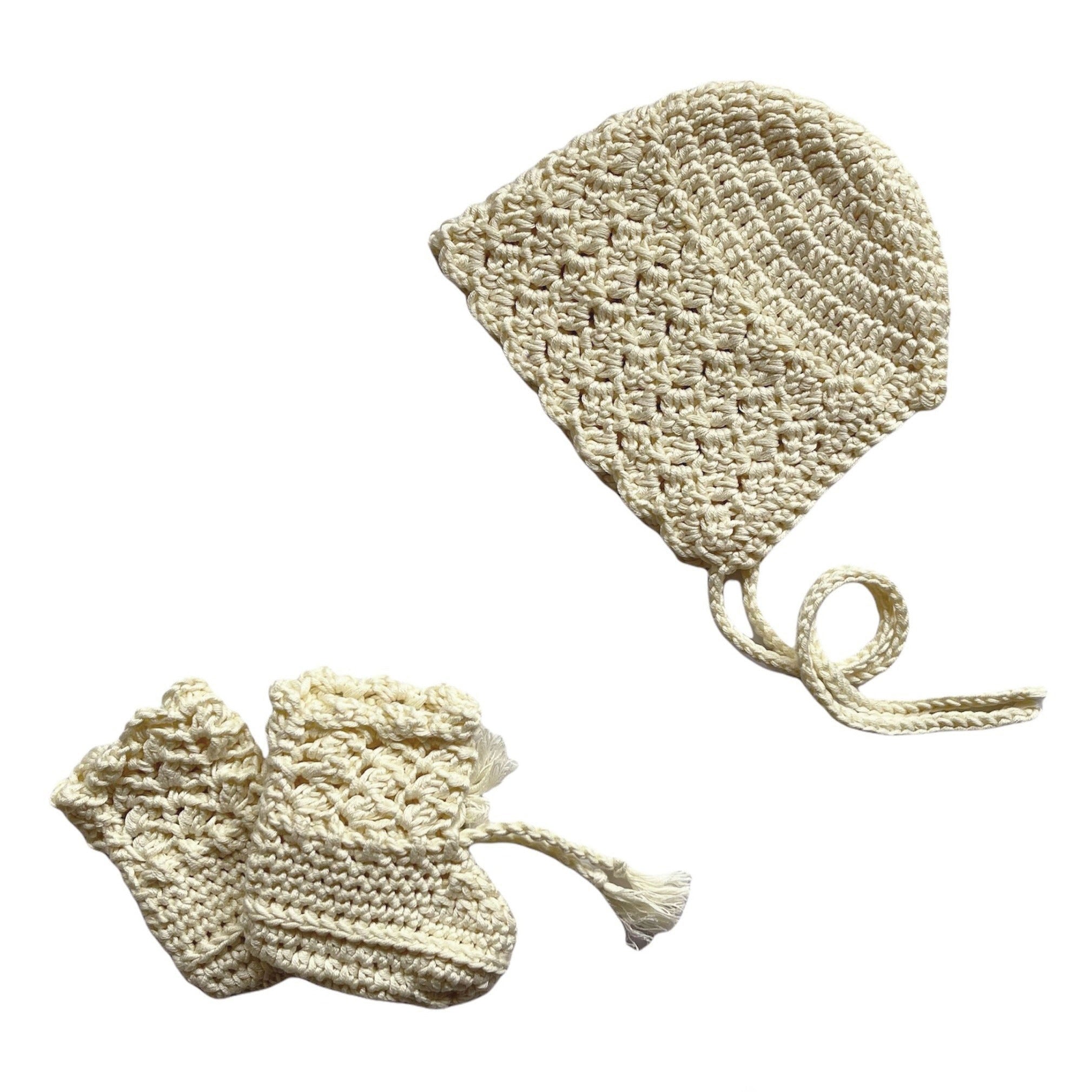 Bonnet and Booties Set - Snow