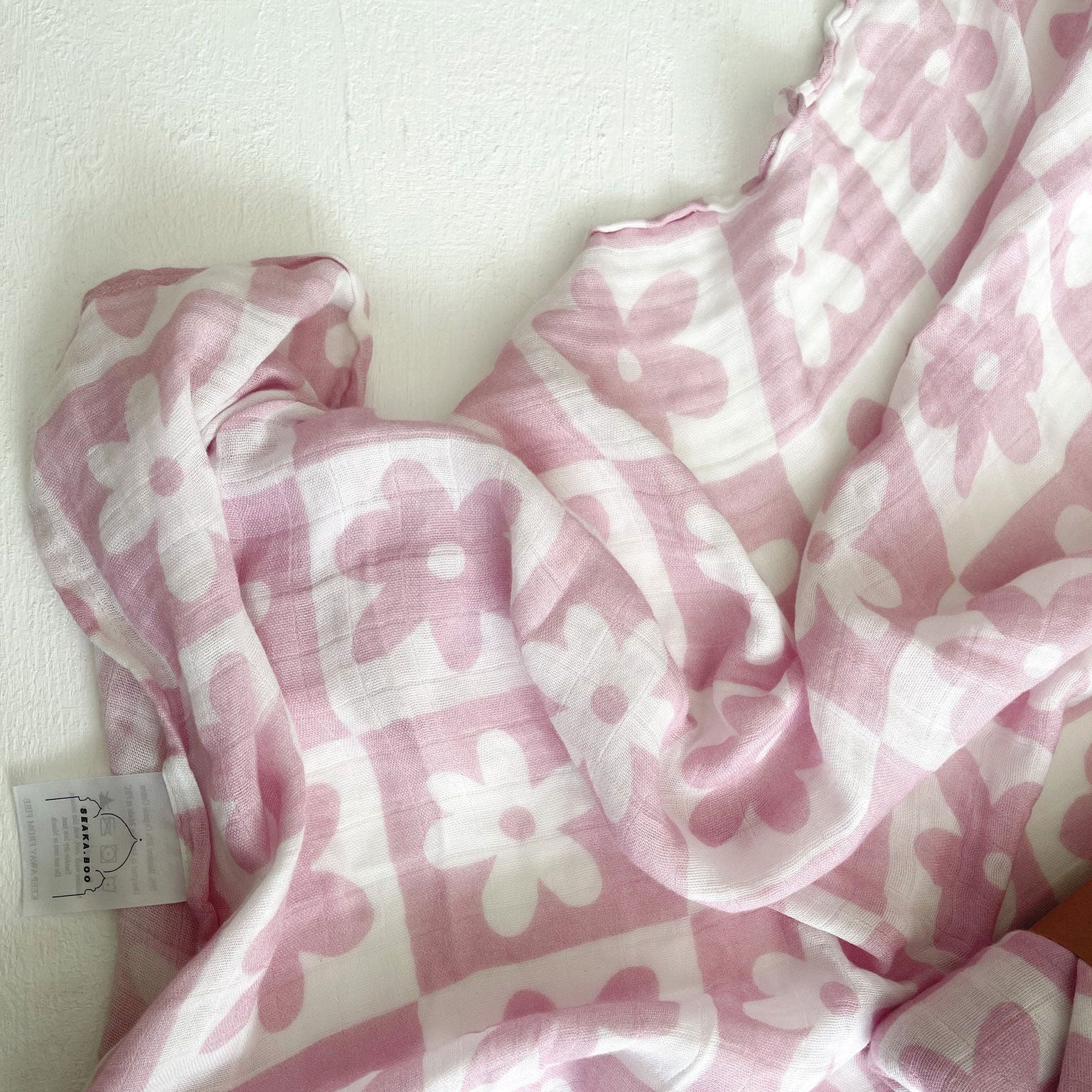 Organic Swaddle Wrap - Pink Soli